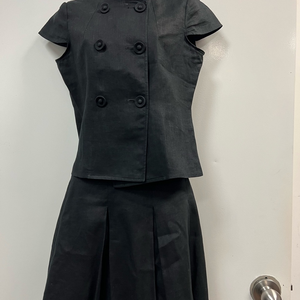 Banana Republic Black Skirt